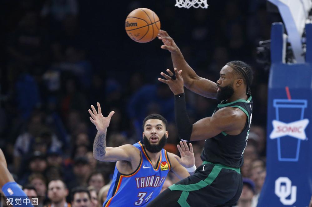 对球迷的热 对球迷的热